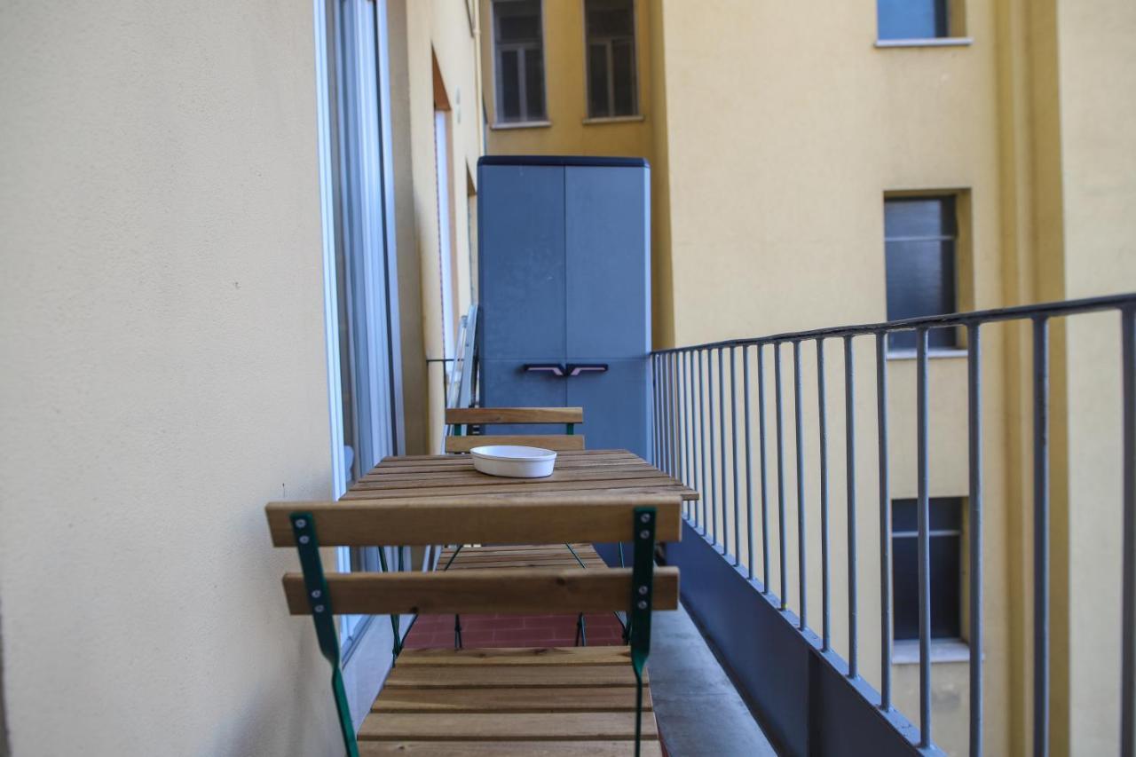 Central Apartment Close To Food And Shopping Болоня Екстериор снимка